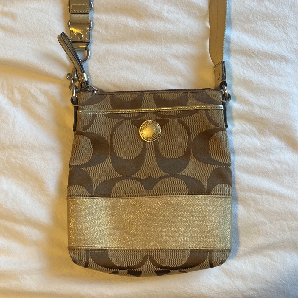 Coach satchel - Picture 2 of 7